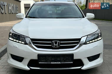 Седан Honda Accord 2013 в Виннице