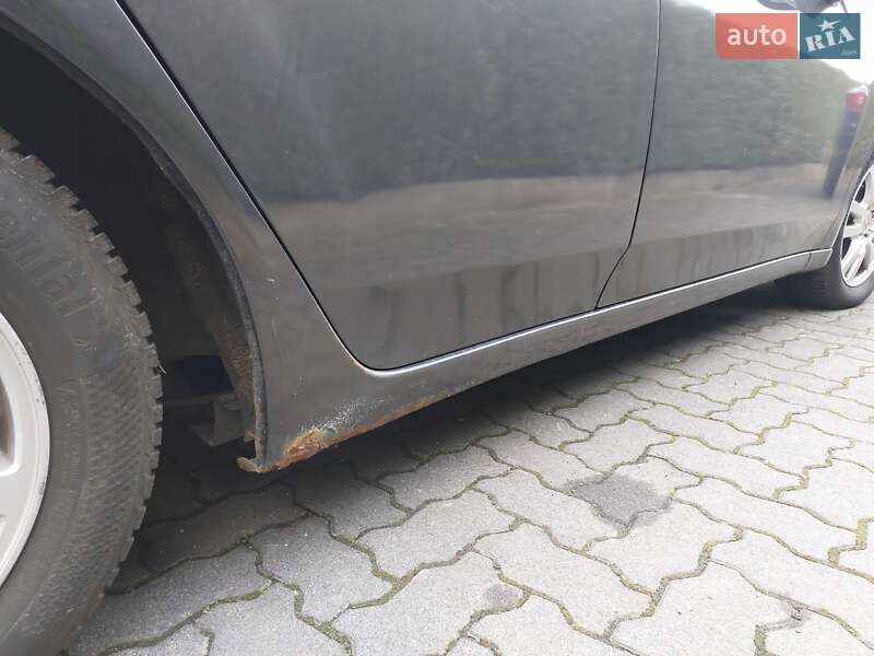 Седан Honda Accord 2012 в Киеве