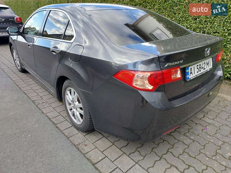 Седан Honda Accord 2012 в Киеве