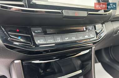Купе Honda Accord 2017 в 