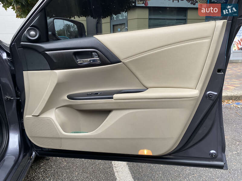 Седан Honda Accord 2013 в Дніпрі фото 17 Седан Honda Accord 2013 в Дніпрі