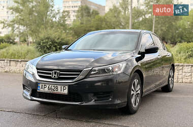 Седан Honda Accord 2015 в Запорожье