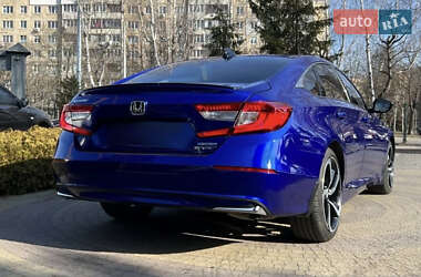 Седан Honda Accord 2022 в 