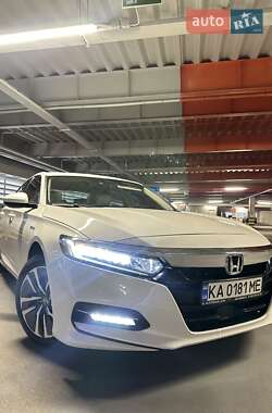 Седан Honda Accord 2018 в Києві