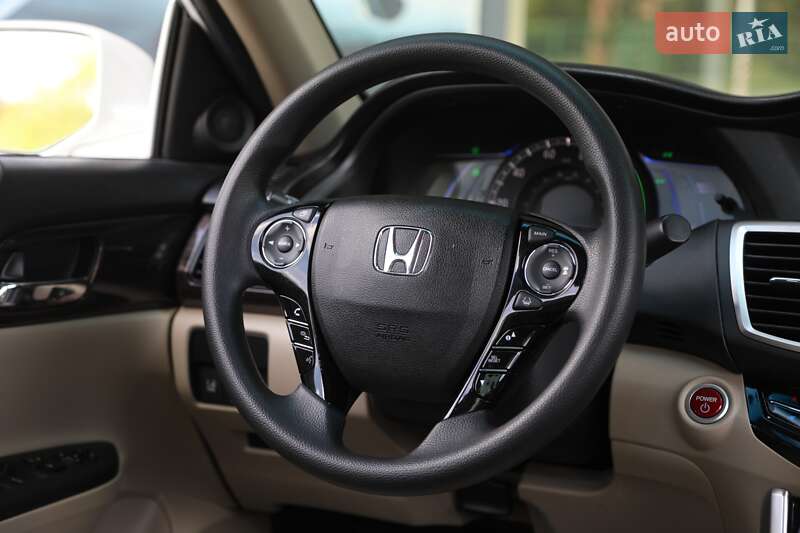 Седан Honda Accord 2016 в Харкові