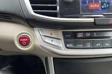 Седан Honda Accord 2014 в 