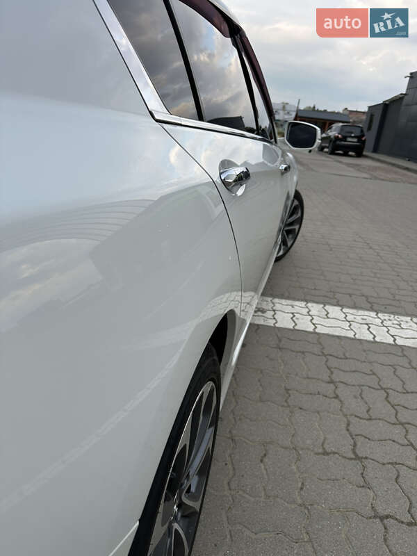 Седан Honda Accord 2013 в Долині