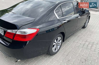 Седан Honda Accord 2015 в 