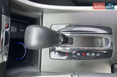 Седан Honda Accord 2015 в 