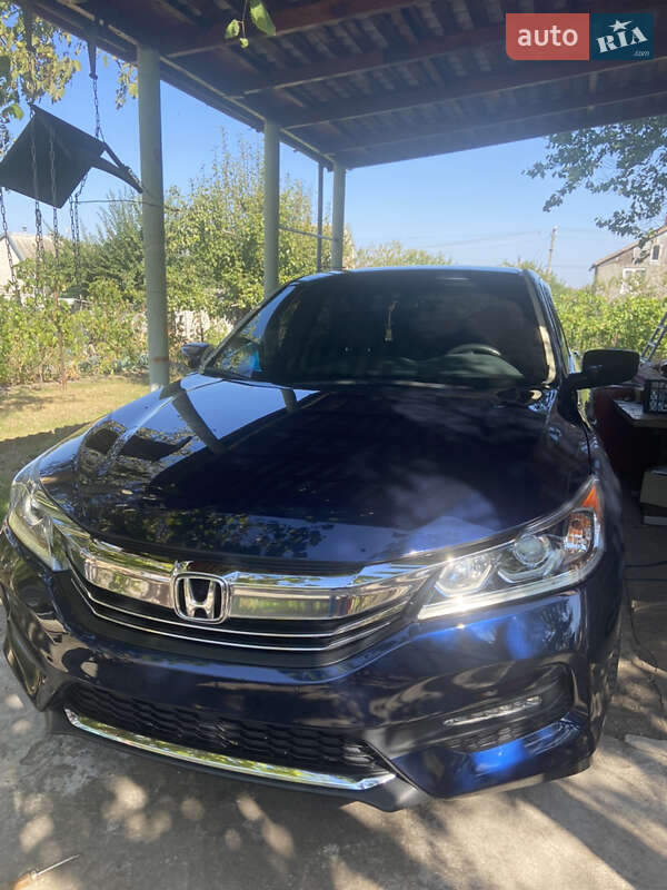 Седан Honda Accord 2017 в Запоріжжі