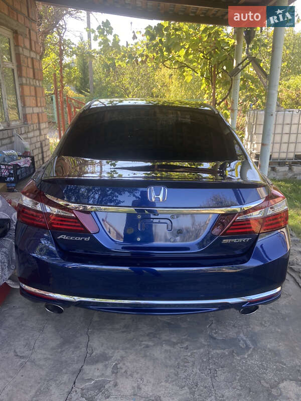 Седан Honda Accord 2017 в Запоріжжі