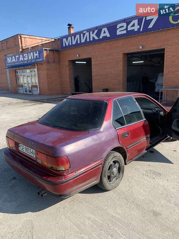 Седан Honda Accord 1993 в Дубровиці