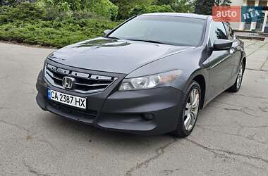 Купе Honda Accord 2012 в 