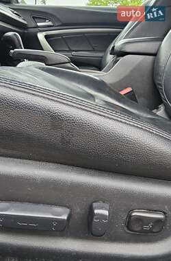 Купе Honda Accord 2012 в 