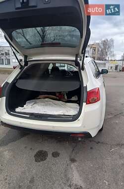 Універсал Honda Accord 2010 в 