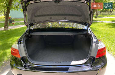 Седан Honda Accord 2013 в 