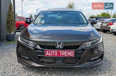 Седан Honda Accord 2018 в 