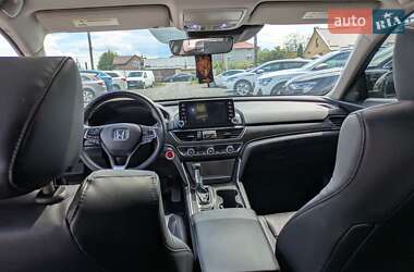 Седан Honda Accord 2018 в 