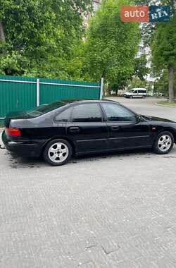 Седан Honda Accord 1993 в 