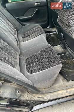 Седан Honda Accord 1993 в 