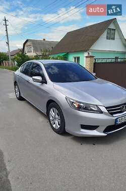 Седан Honda Accord 2013 в 