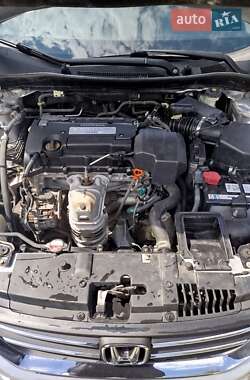 Седан Honda Accord 2013 в 