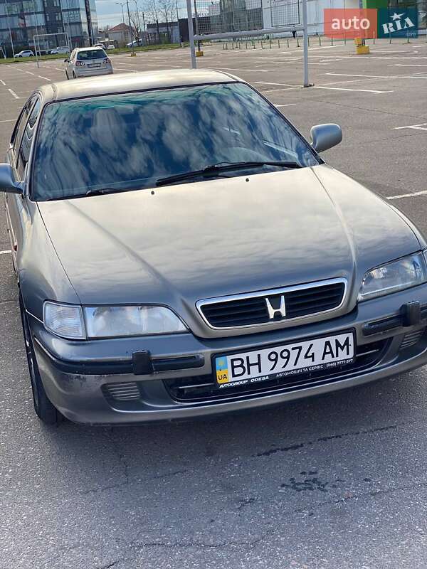 Седан Honda Accord 1996 в Одессе