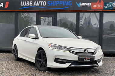 Седан Honda Accord 2016 в Львове