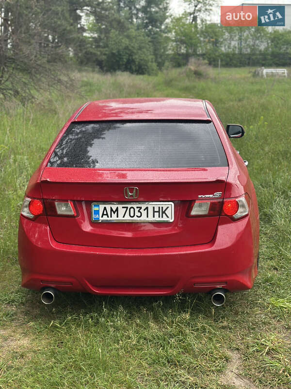 Седан Honda Accord 2008 в Киеве