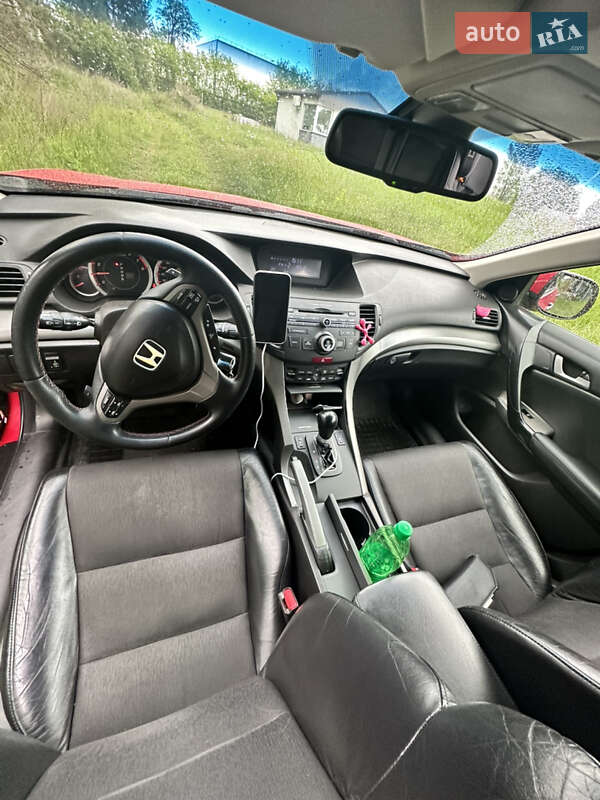 Седан Honda Accord 2008 в Киеве