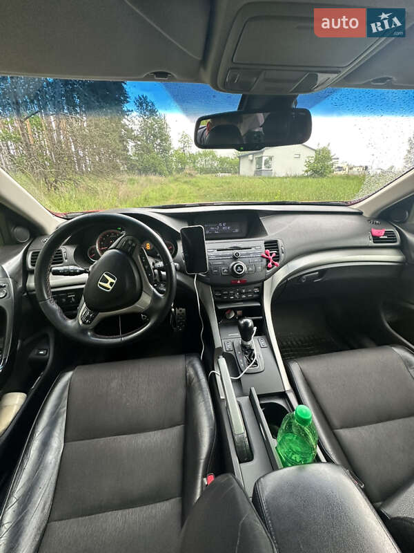 Седан Honda Accord 2008 в Киеве