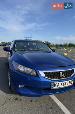 Купе Honda Accord 2008 в 