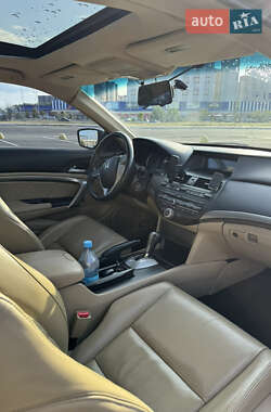 Купе Honda Accord 2008 в 