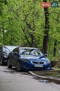 Купе Honda Accord 2008 в Киеве
