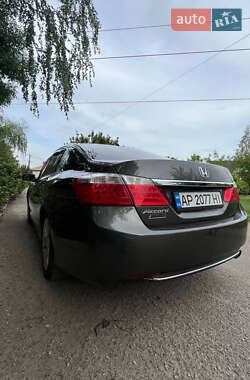 Седан Honda Accord 2014 в 