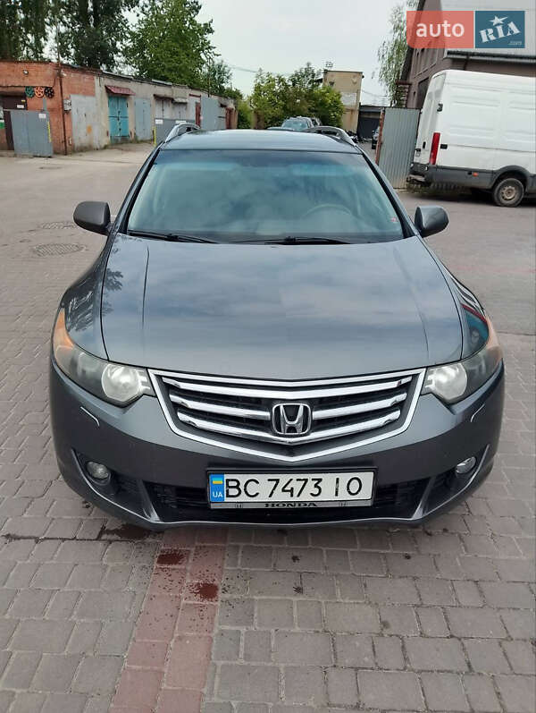 Универсал Honda Accord 2010 в Львове