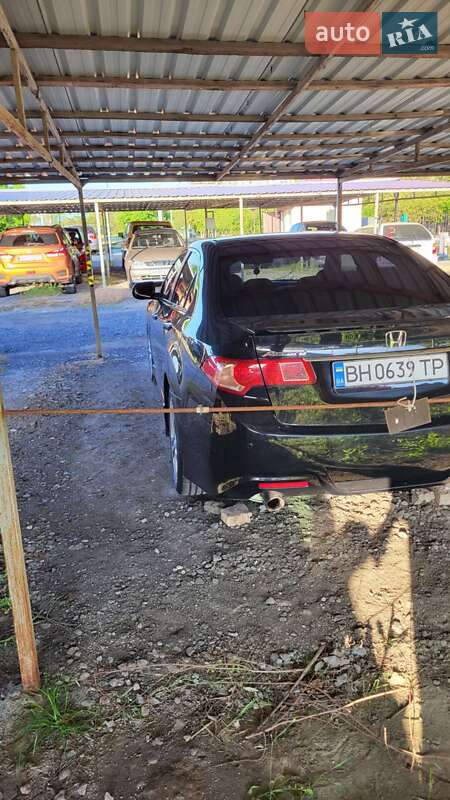 Седан Honda Accord 2012 в Южном