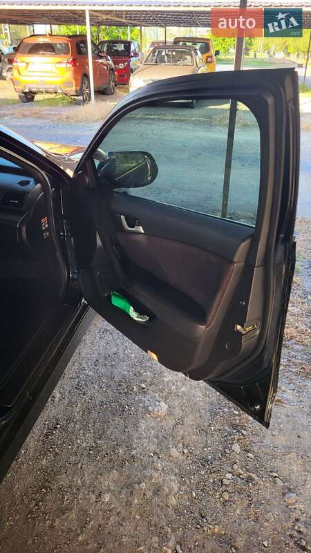 Седан Honda Accord 2012 в Южном