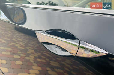 Седан Honda Accord 2012 в 