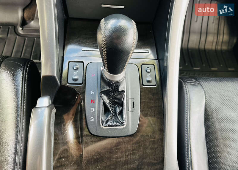 Седан Honda Accord 2012 в Виннице