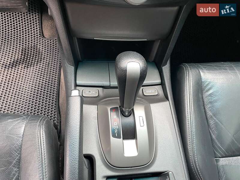 Купе Honda Accord 2008 в Киеве