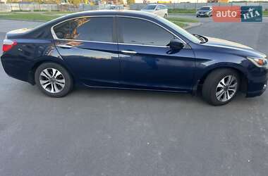 Седан Honda Accord 2012 в 