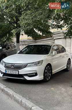 Седан Honda Accord 2017 в 