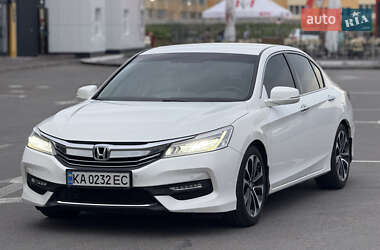 Седан Honda Accord 2017 в 