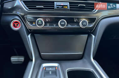 Седан Honda Accord 2022 в 