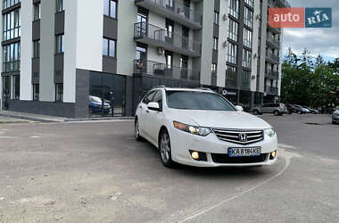 Універсал Honda Accord 2009 в Ужгороді