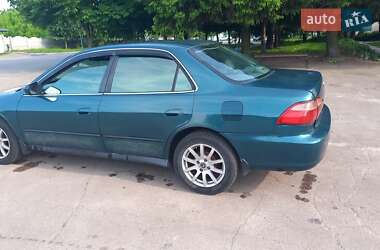 Седан Honda Accord 1998 в 