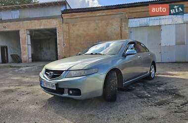 Седан Honda Accord 2004 в Черновцах