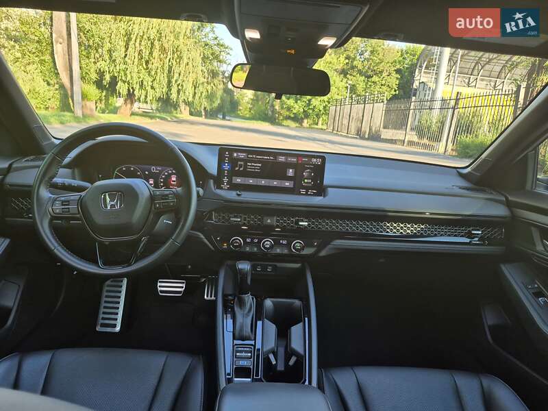 Седан Honda Accord 2023 в Кривому Розі