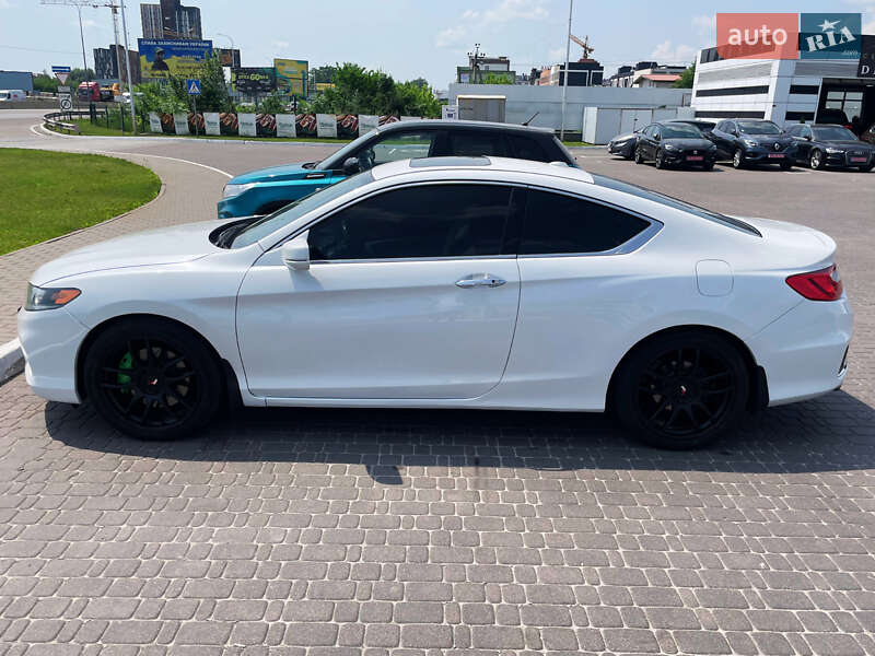 Купе Honda Accord 2014 в Киеве